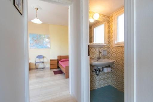 Lavish & Spacious Apt With Stunning Seaview, 10 Min Ath Airport Artemida  Exterior foto